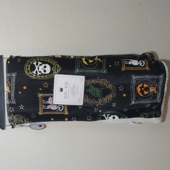 HALLOWEEN Throw blanket ultra Soft plush throw reverse Sherpa - Picture 1 of 5